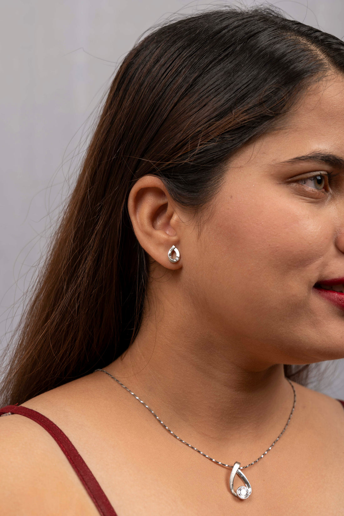 Elegant Teardrop Set