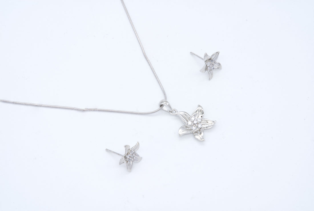 Luminous Lily Set