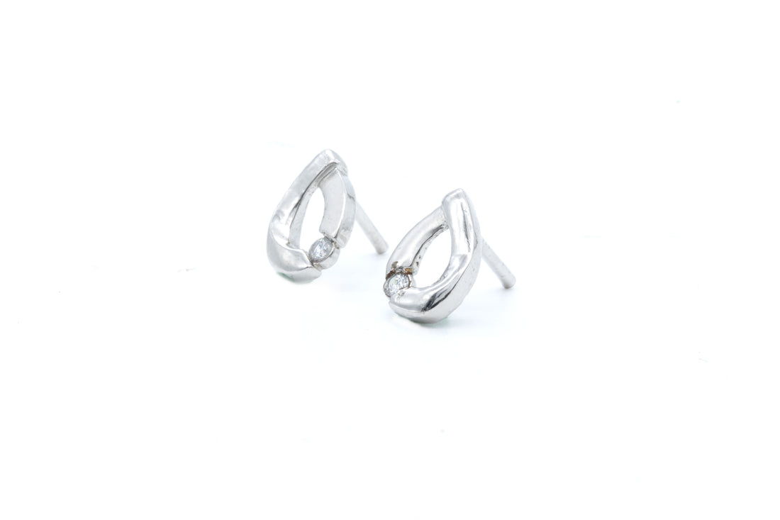 Elegant Teardrop Set