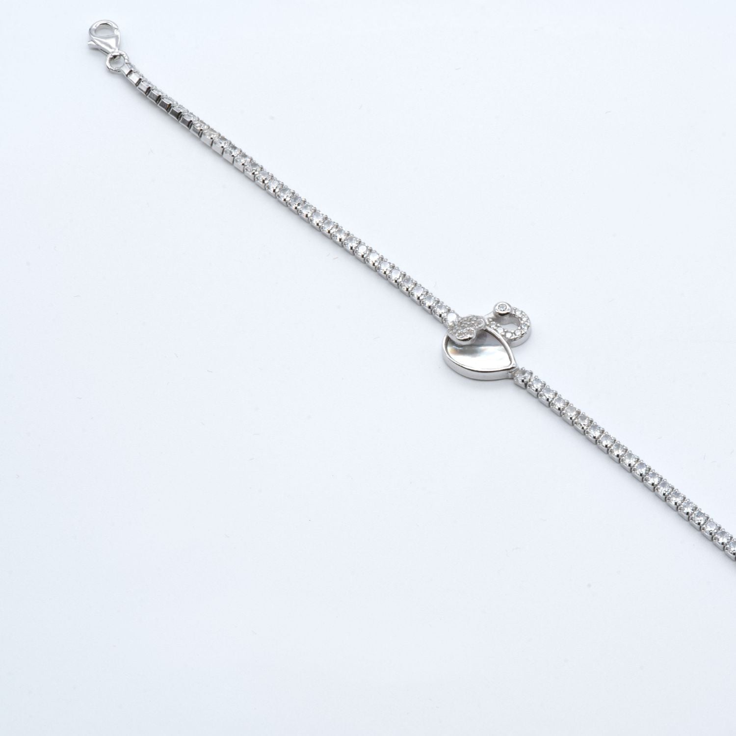 Graceful Swan Elegance Bracelet