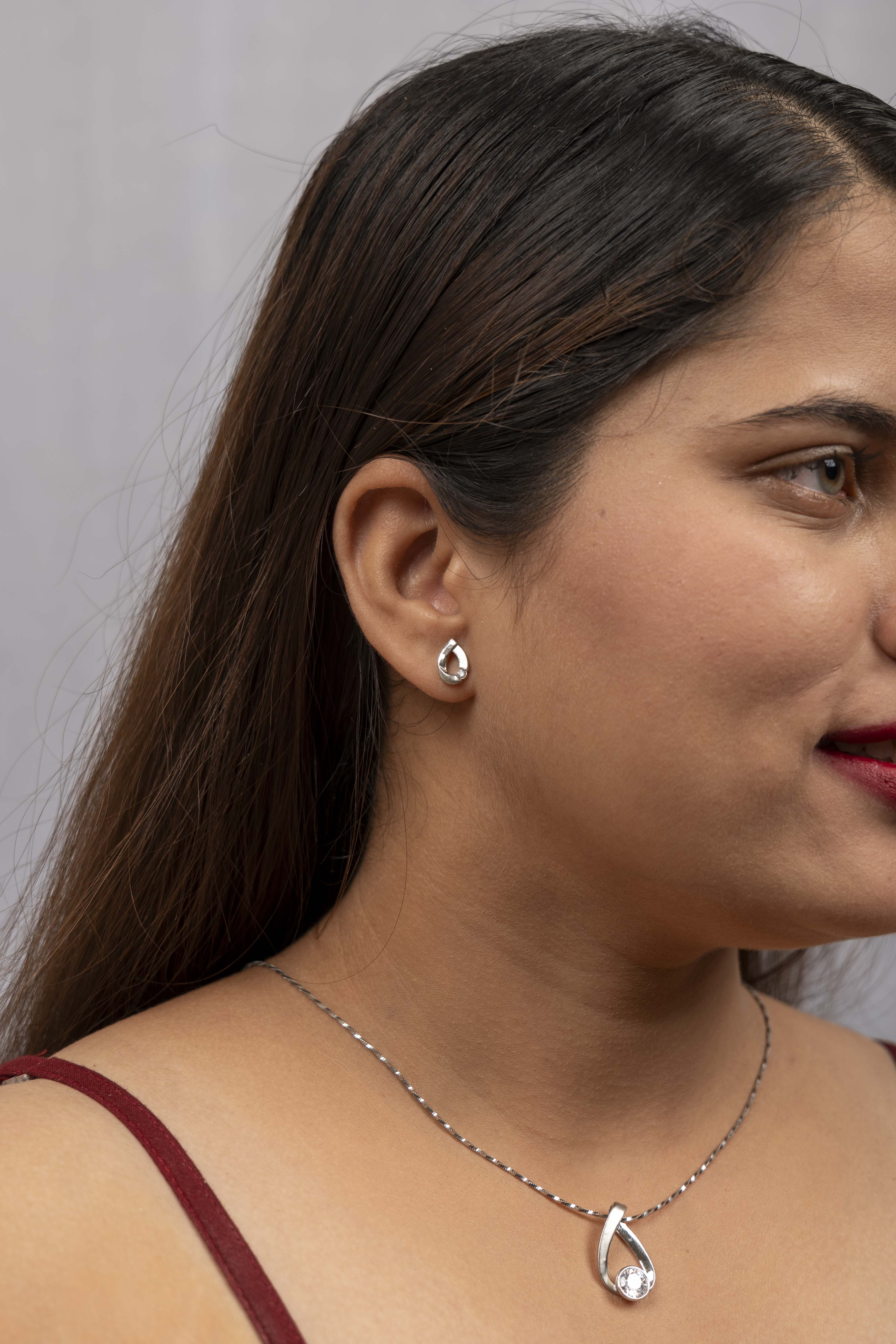 Elegant Teardrop Set