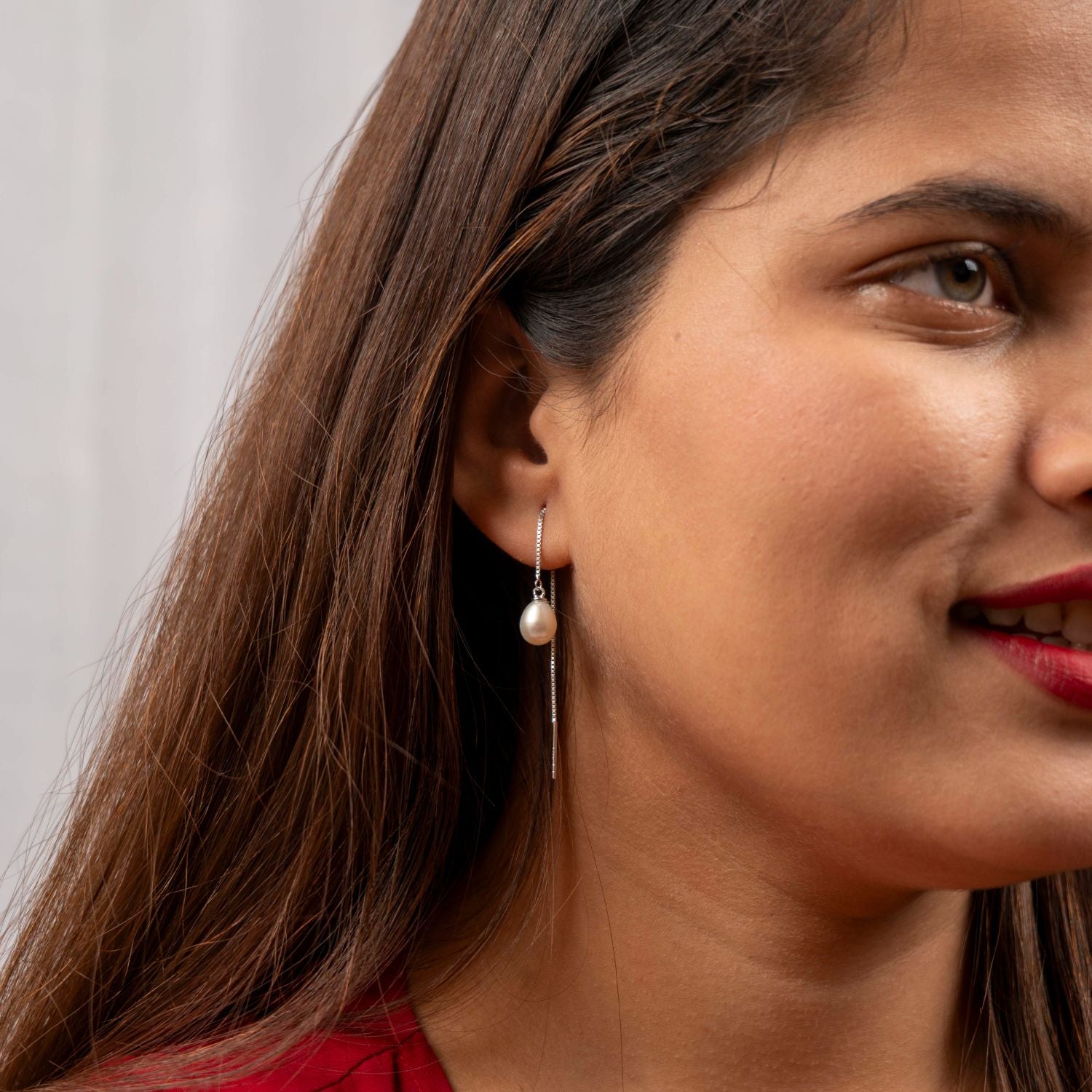 Pearl Elegance Sui Dhaga Earrings