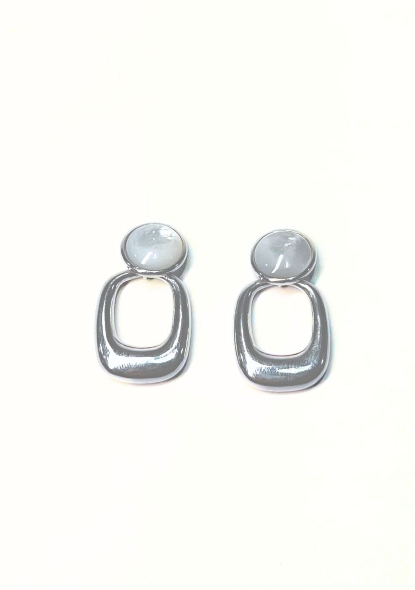 Radiant Pearl Drop Earrings