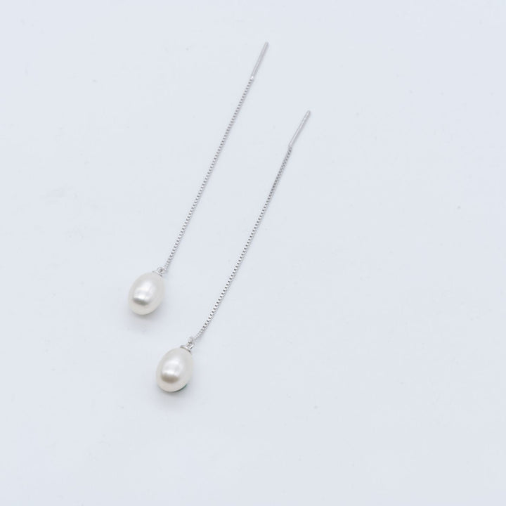 Pearl Elegance Sui Dhaga Earrings