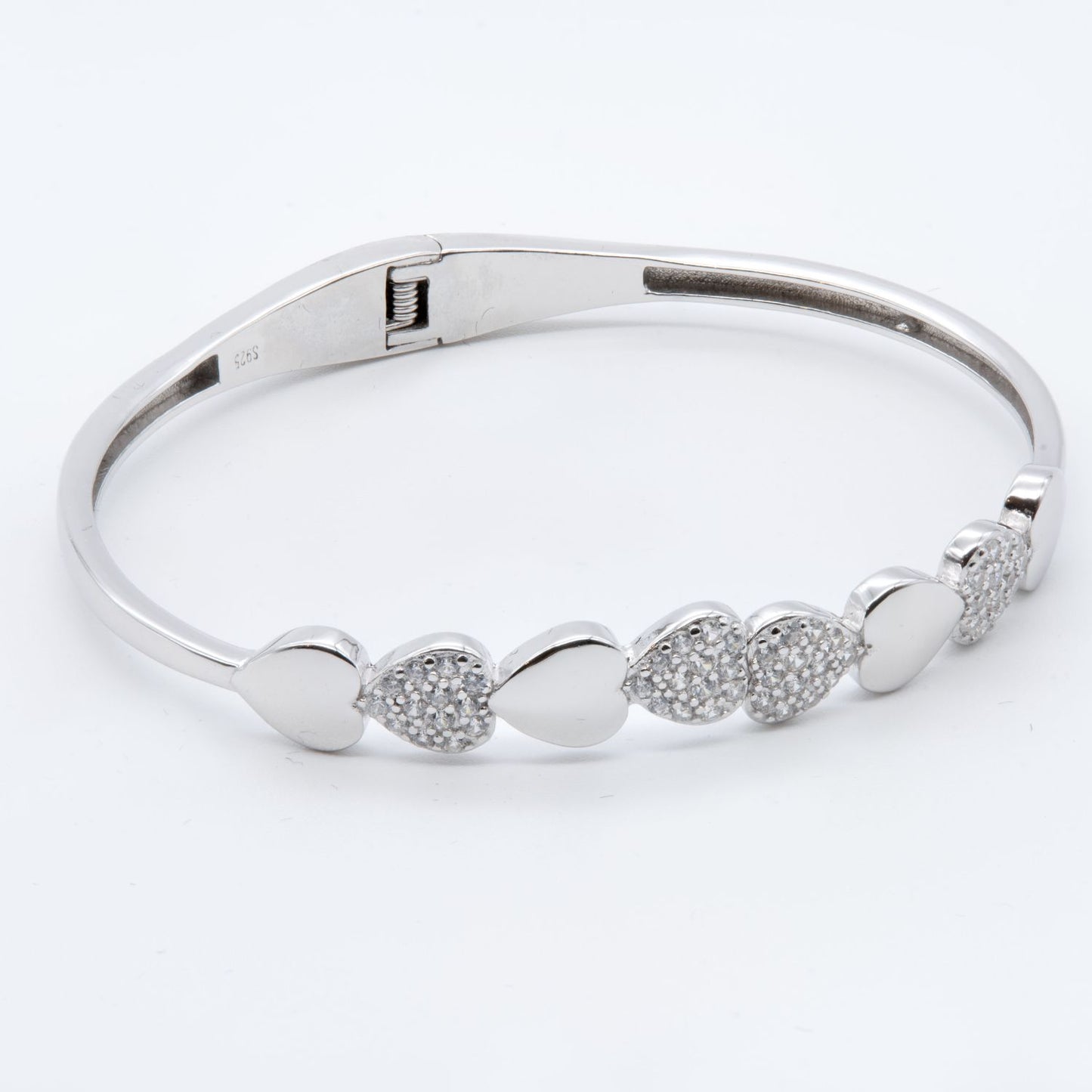 Heart's Desire 925 Sterling Silver Bangle