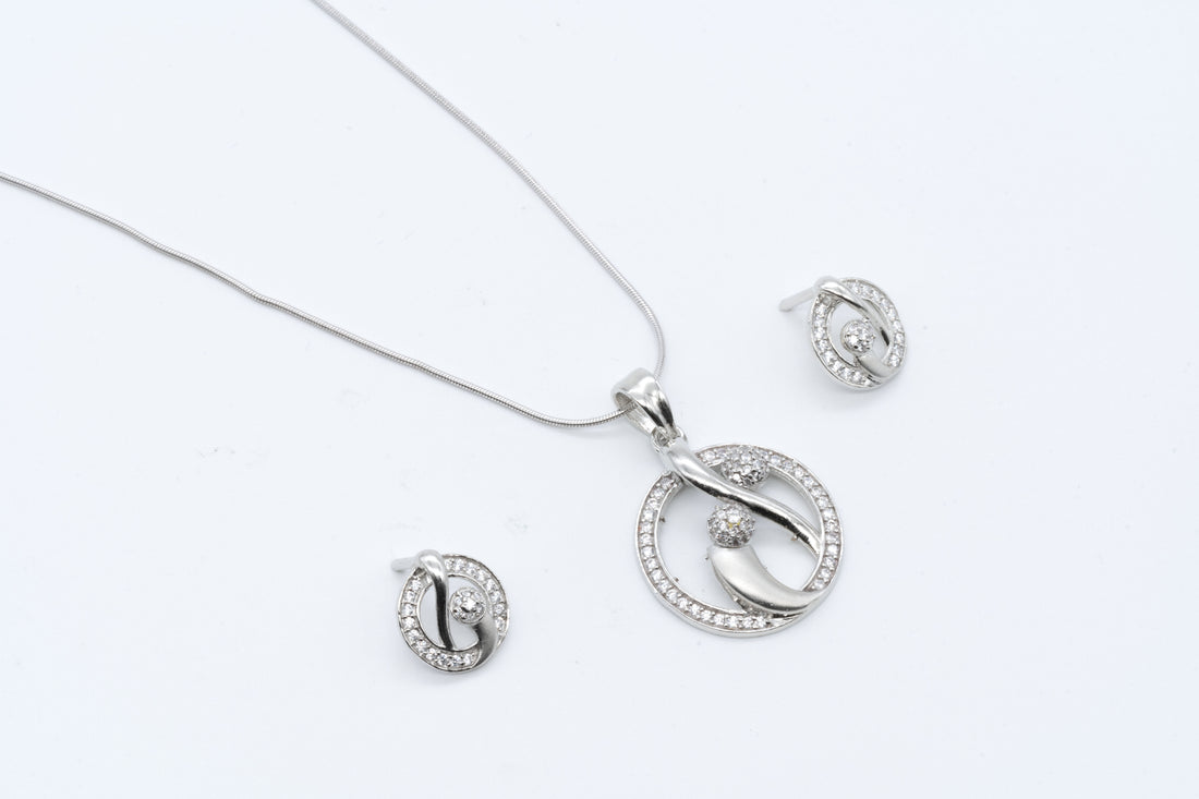 Eternal Embrace Set