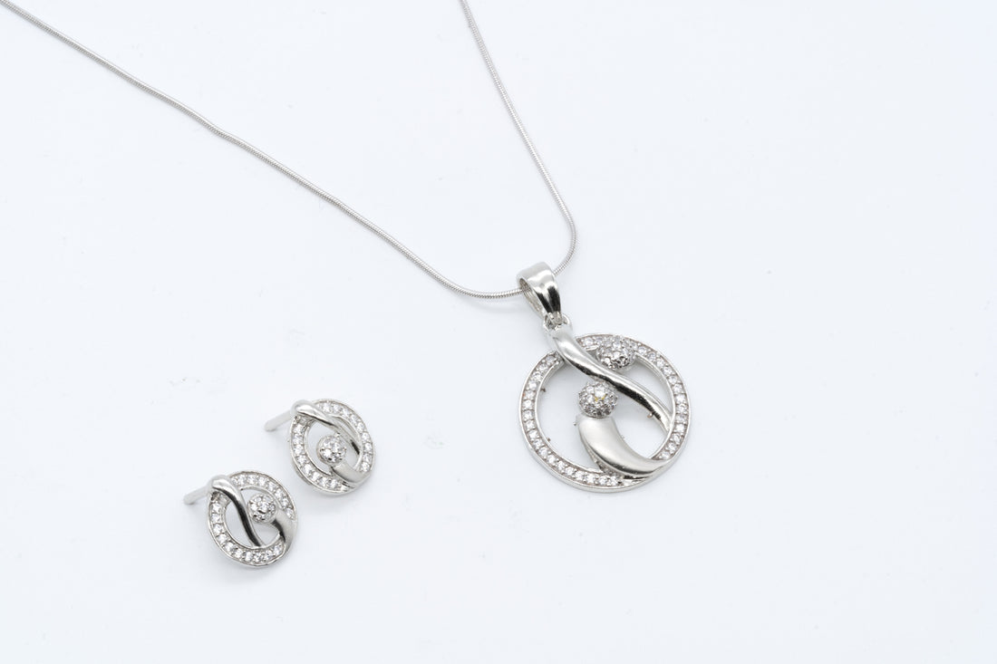 Eternal Embrace Set