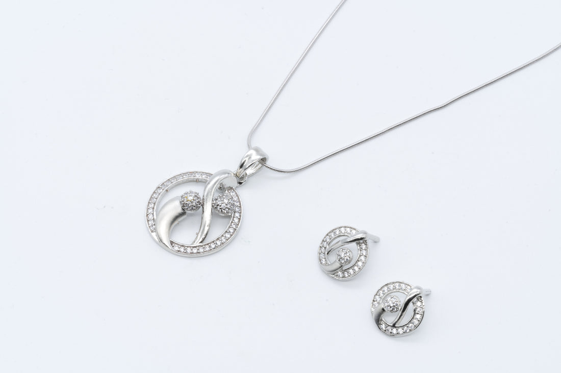 Eternal Embrace Set