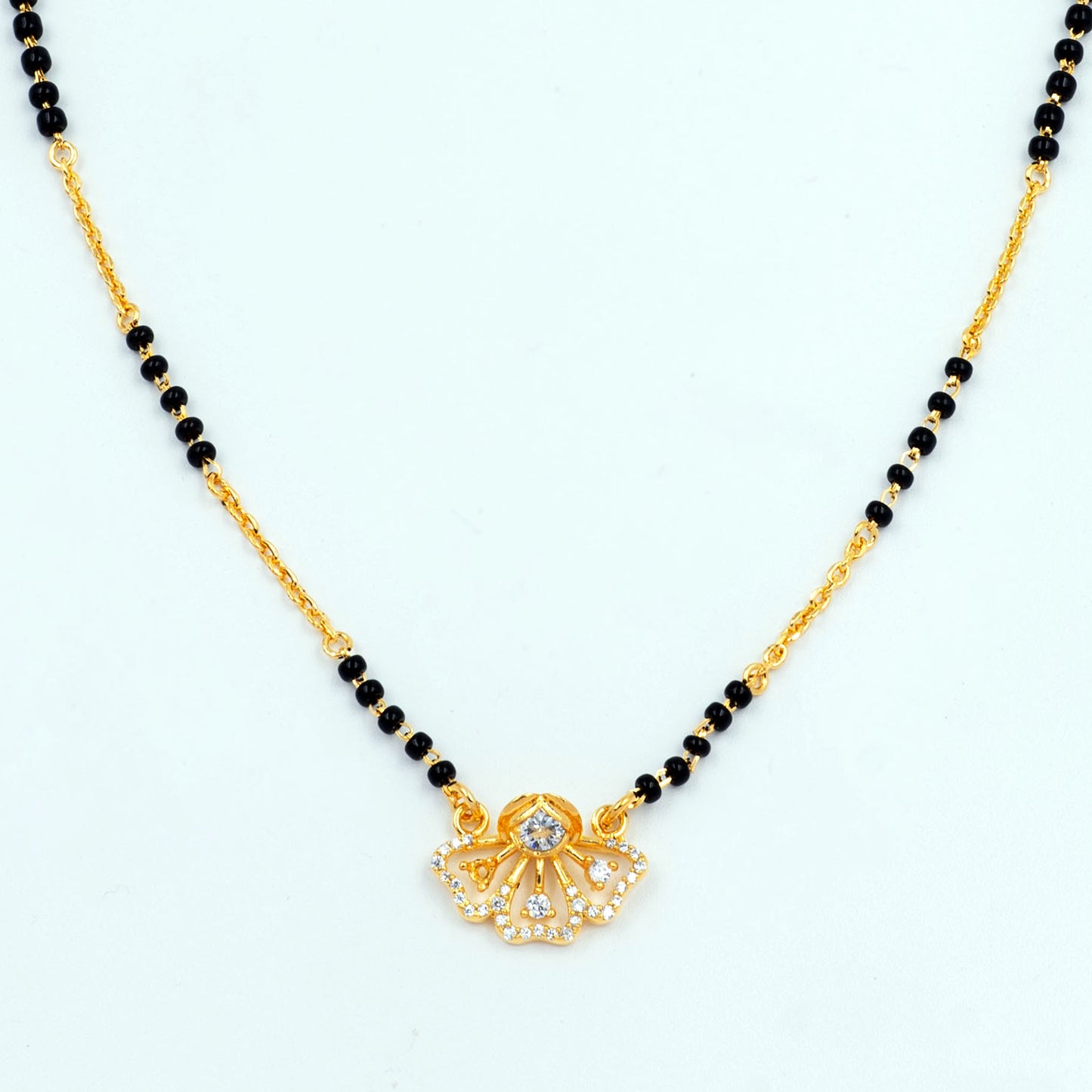 Fan Pendant Mangalsutra