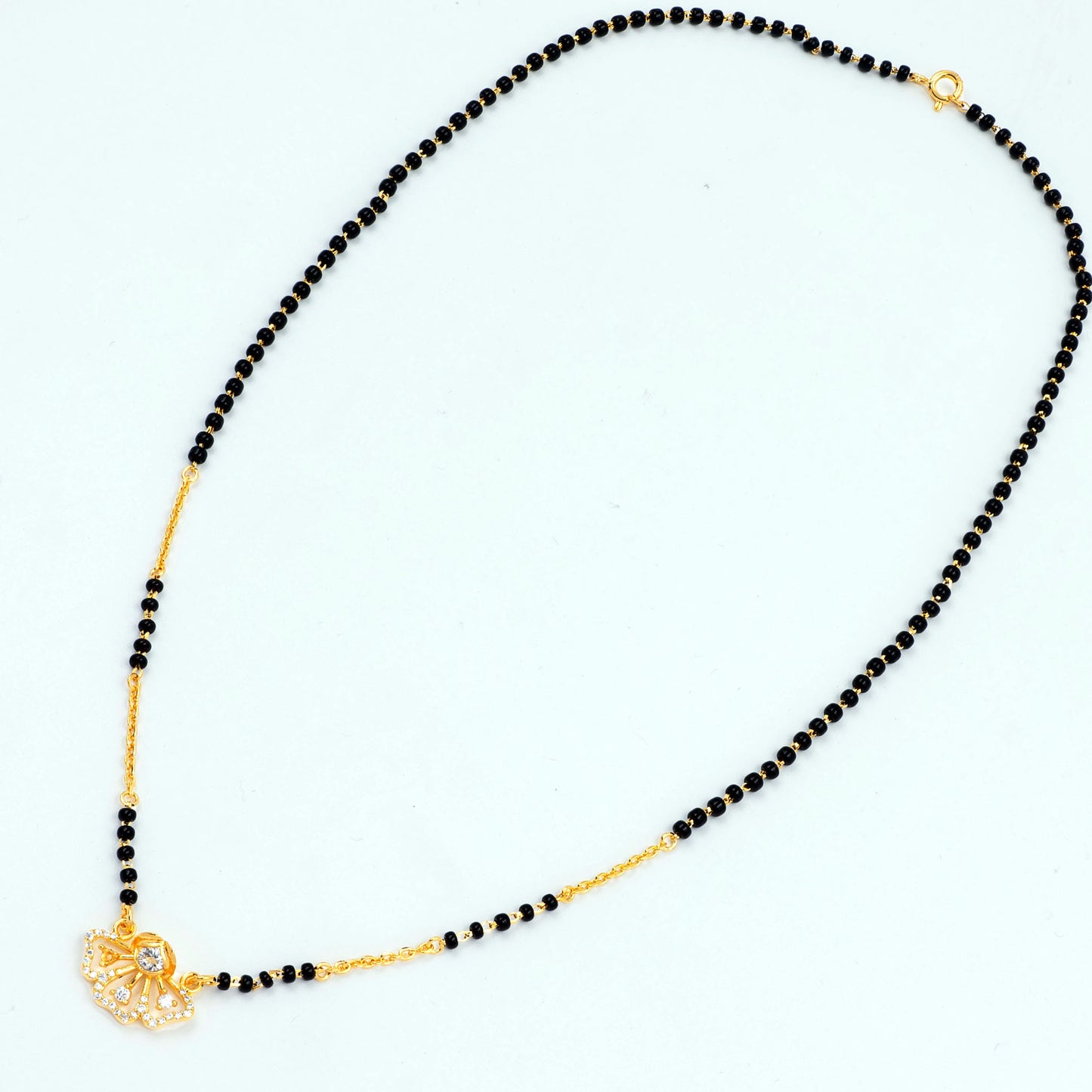 Fan Pendant Mangalsutra