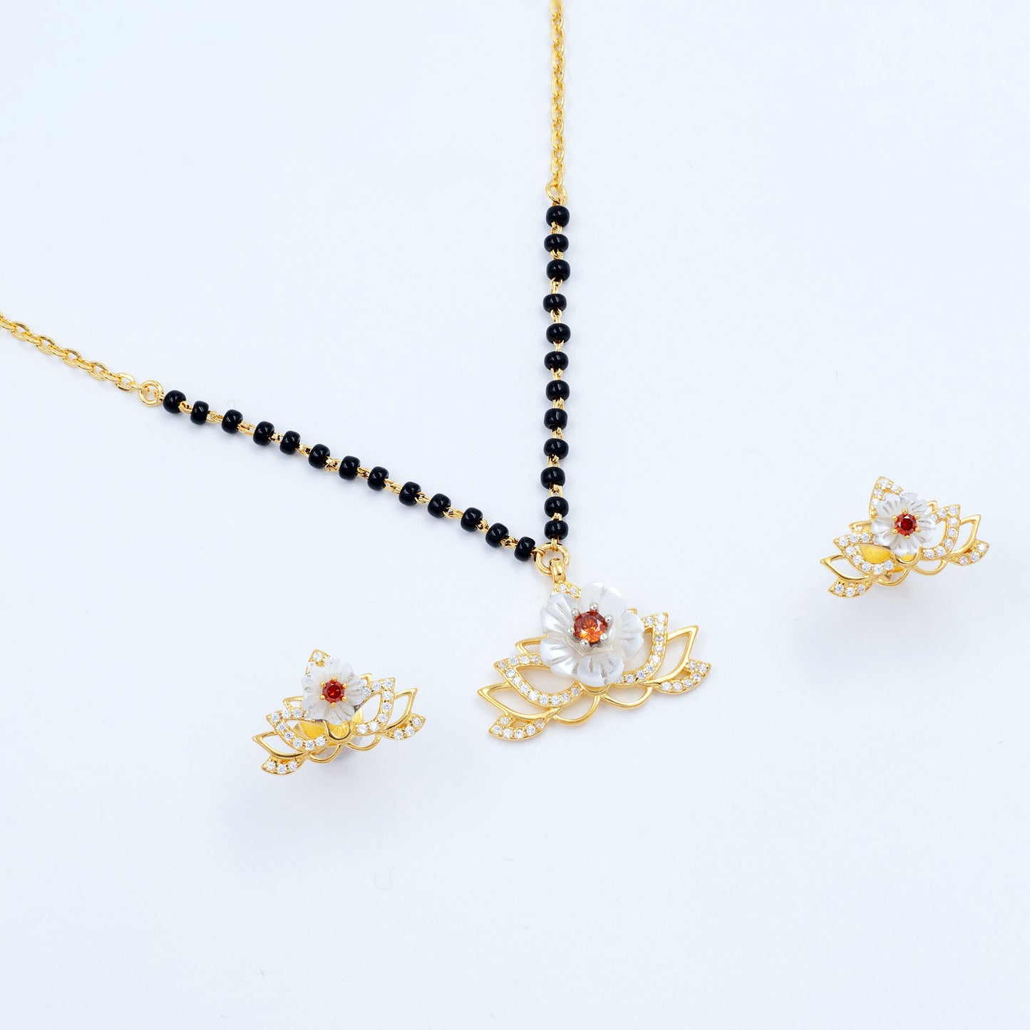 Lotus Bloom Mangalsutra