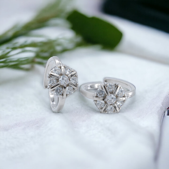 Floral Cluster Toe Ring Set