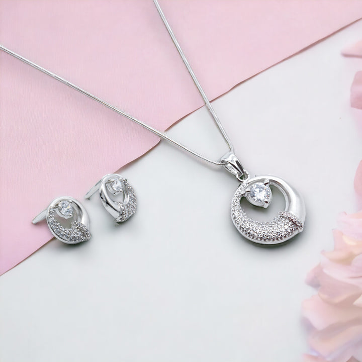 Lunar Grace Set