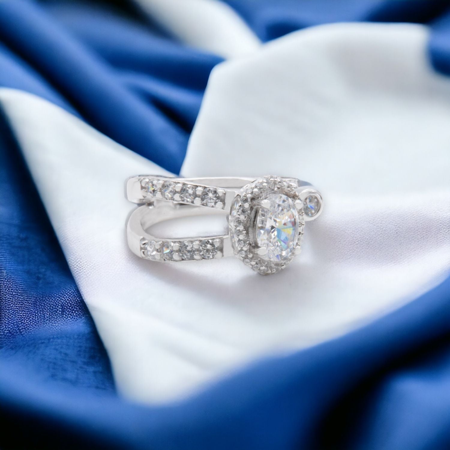 Halo Splendor Open Ring