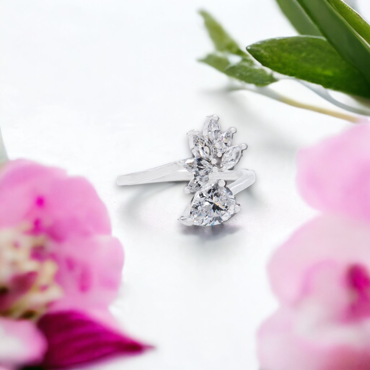 Floral Marquise Zircon Ring