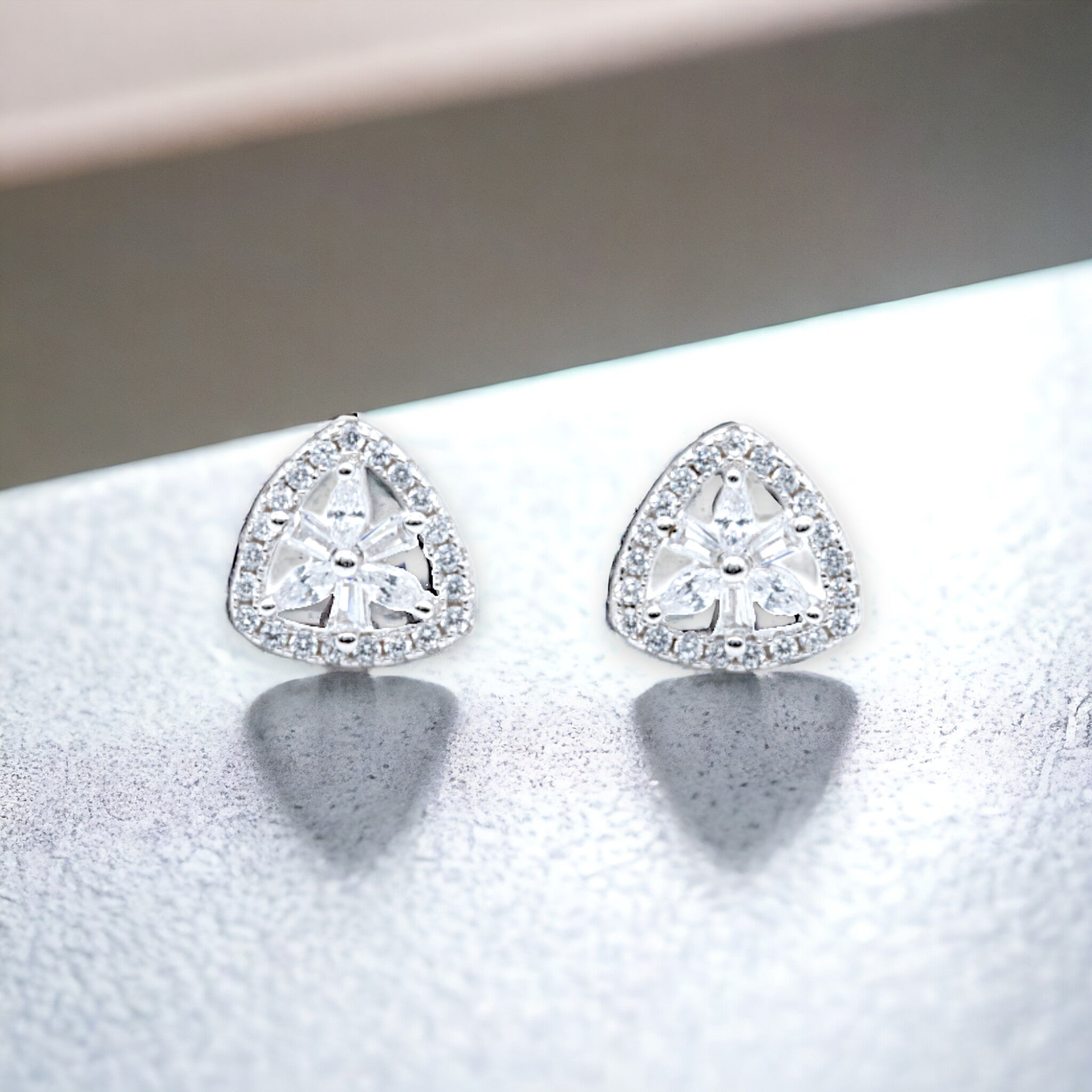 Triangular Elegance Set