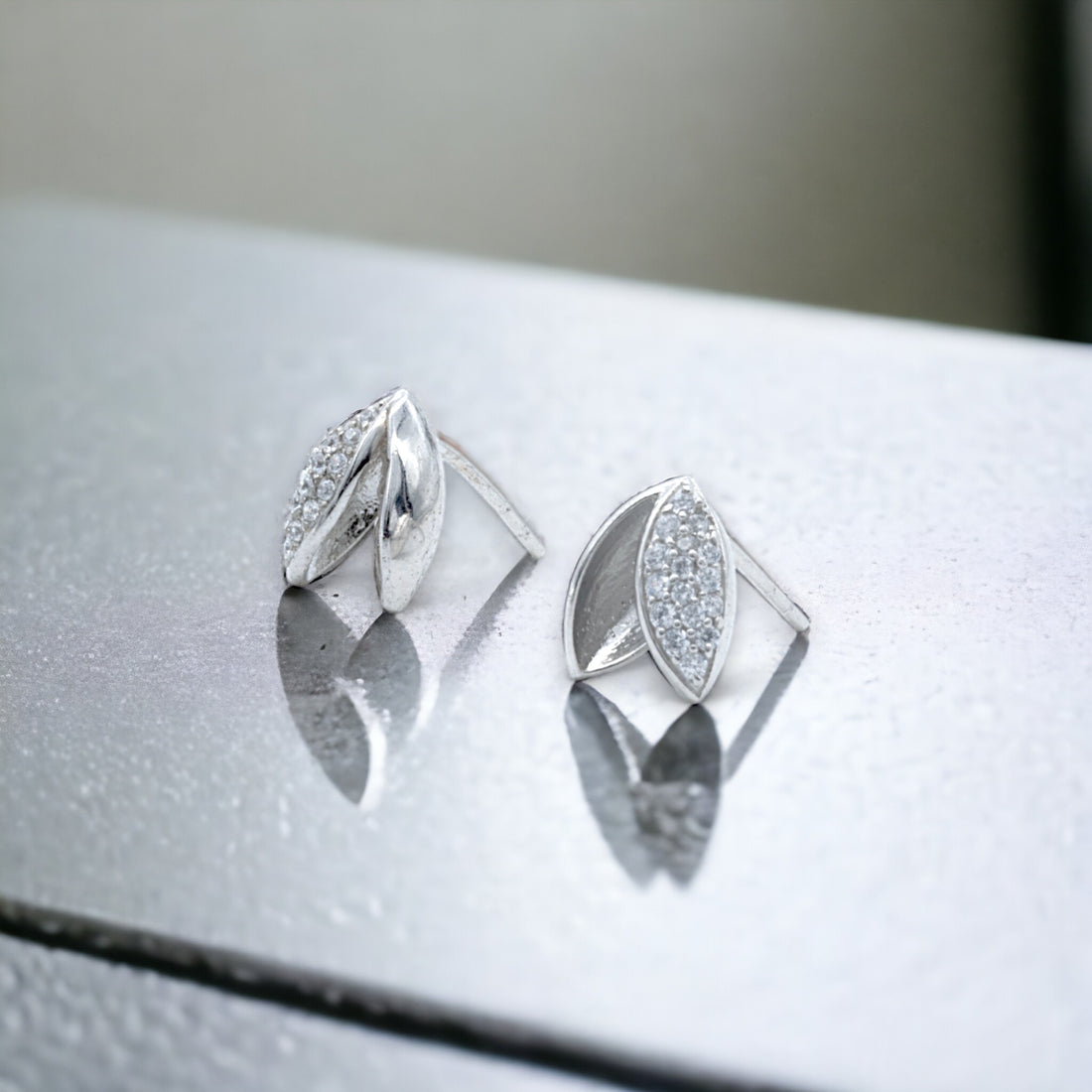 Silver Leaf Charm Set