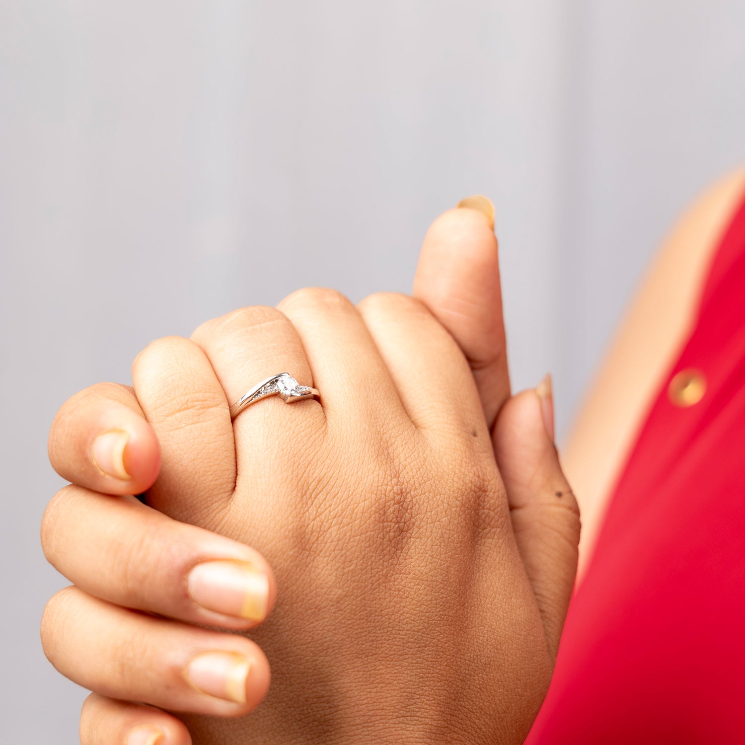 Modern Solitaire Twist Ring